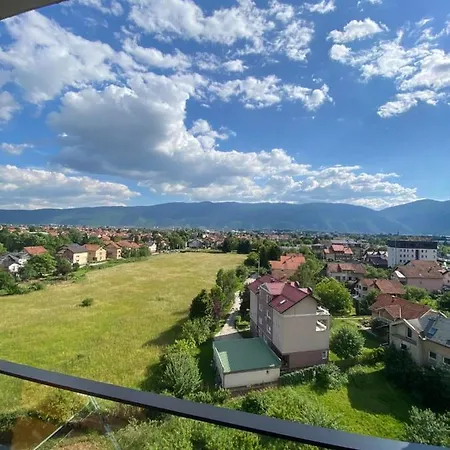 Aurora Bulevar Apartment *